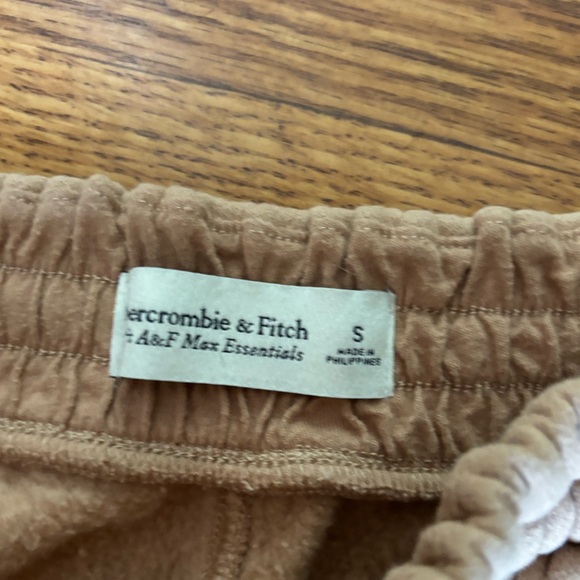 Abercrombie & fitch sweatpants - Picture 3 of 4
